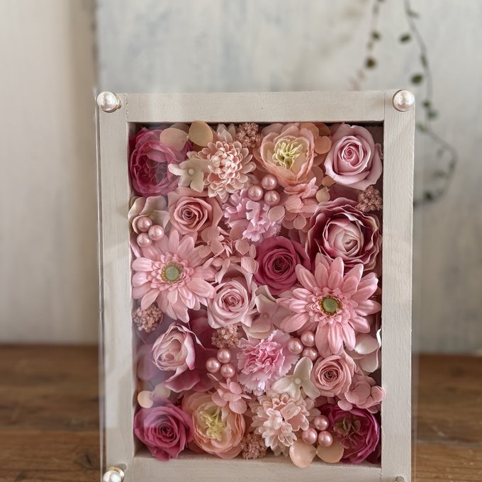 white-pink 3