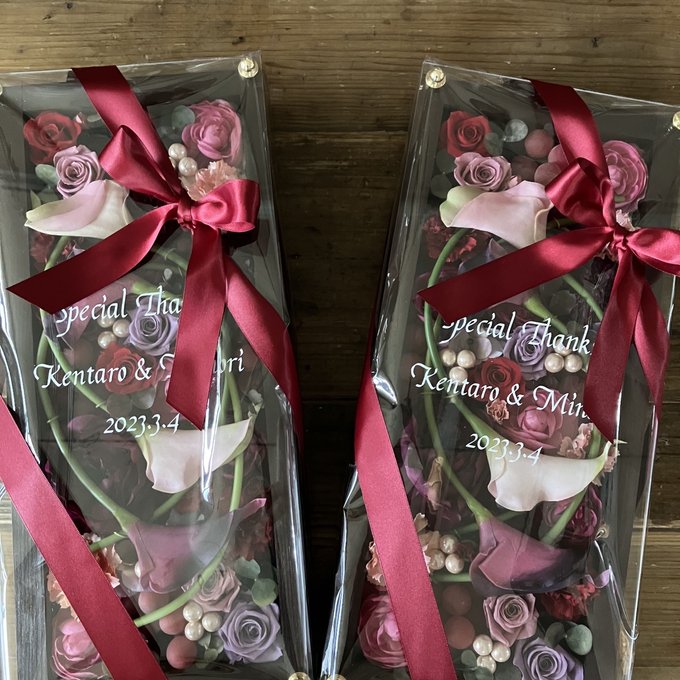結婚式両親贈呈品 2個セット｜プリザーブドフラワーアレンジ 茶枠ロング〈ボルドーペア〉文字入れ 2
