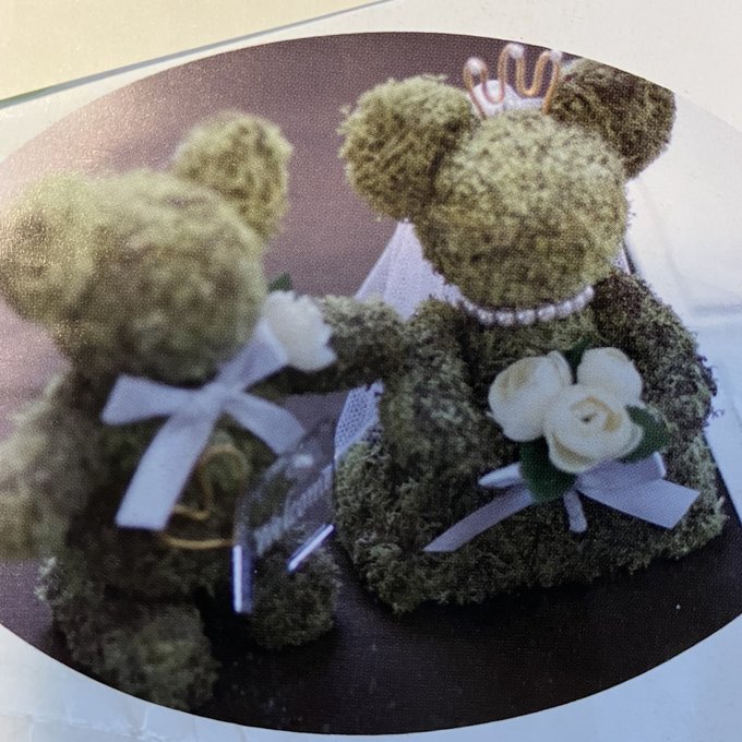 結婚祝い・ウェルカムスペースに｜ウェディングドール 苔ウサギペア2体セット アクリルプレート付き 2